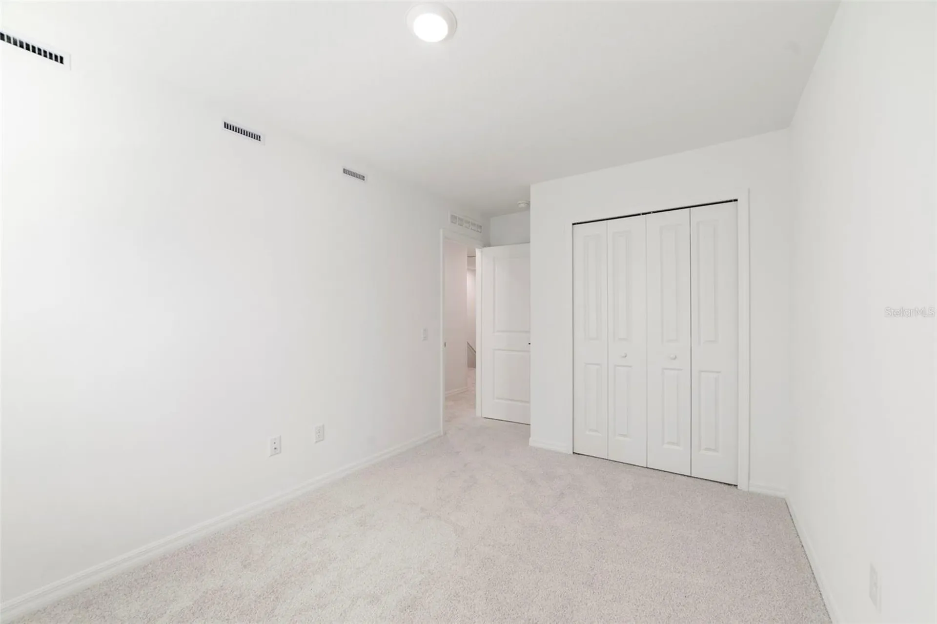 1689 Greenleaf Woods Cove Oviedo FL 32765