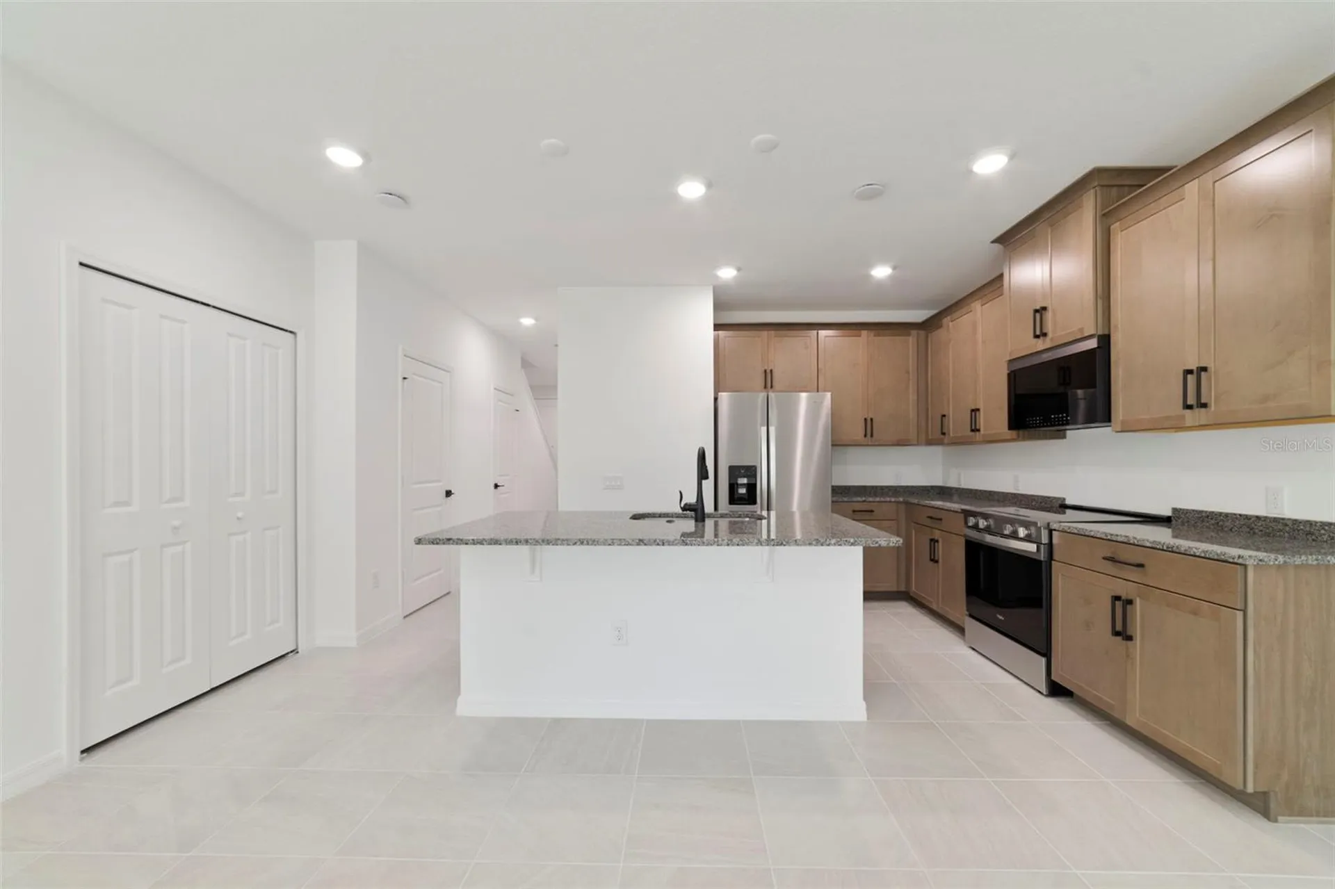 1689 Greenleaf Woods Cove Oviedo FL 32765