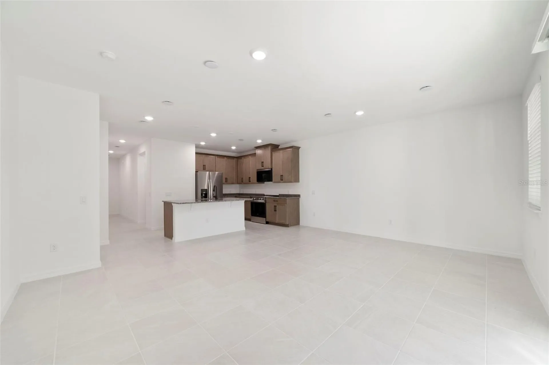 1689 Greenleaf Woods Cove Oviedo FL 32765