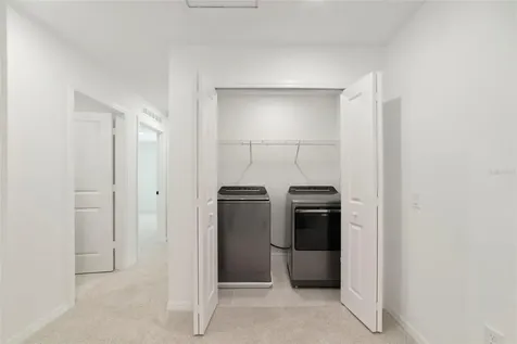 1689 Greenleaf Woods Cove Oviedo FL 32765