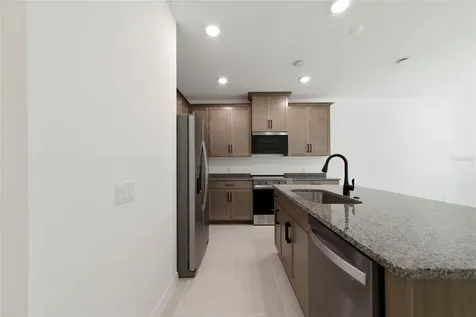 1689 Greenleaf Woods Cove Oviedo FL 32765