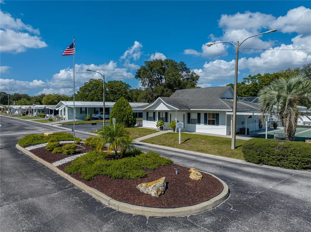 34935 Fun Way Zephyrhills FL 33541