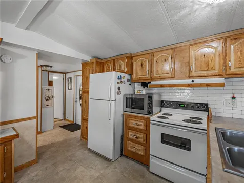 34935 Fun Way Zephyrhills FL 33541
