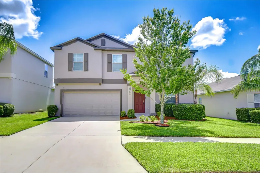 208 English Heritage Place Dover FL 33527