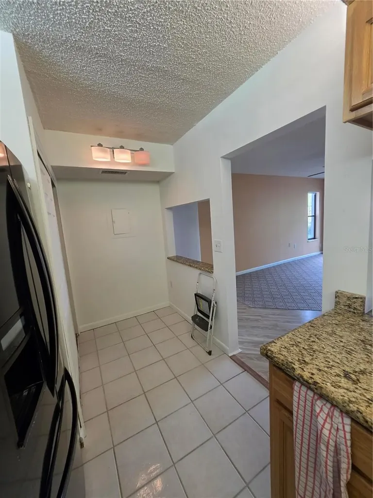 1281 Pine Ridge Circle E Tarpon Springs FL 34688
