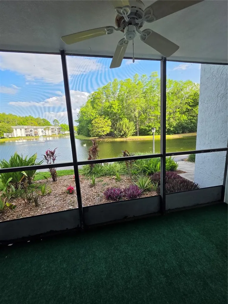 1281 Pine Ridge Circle E Tarpon Springs FL 34688