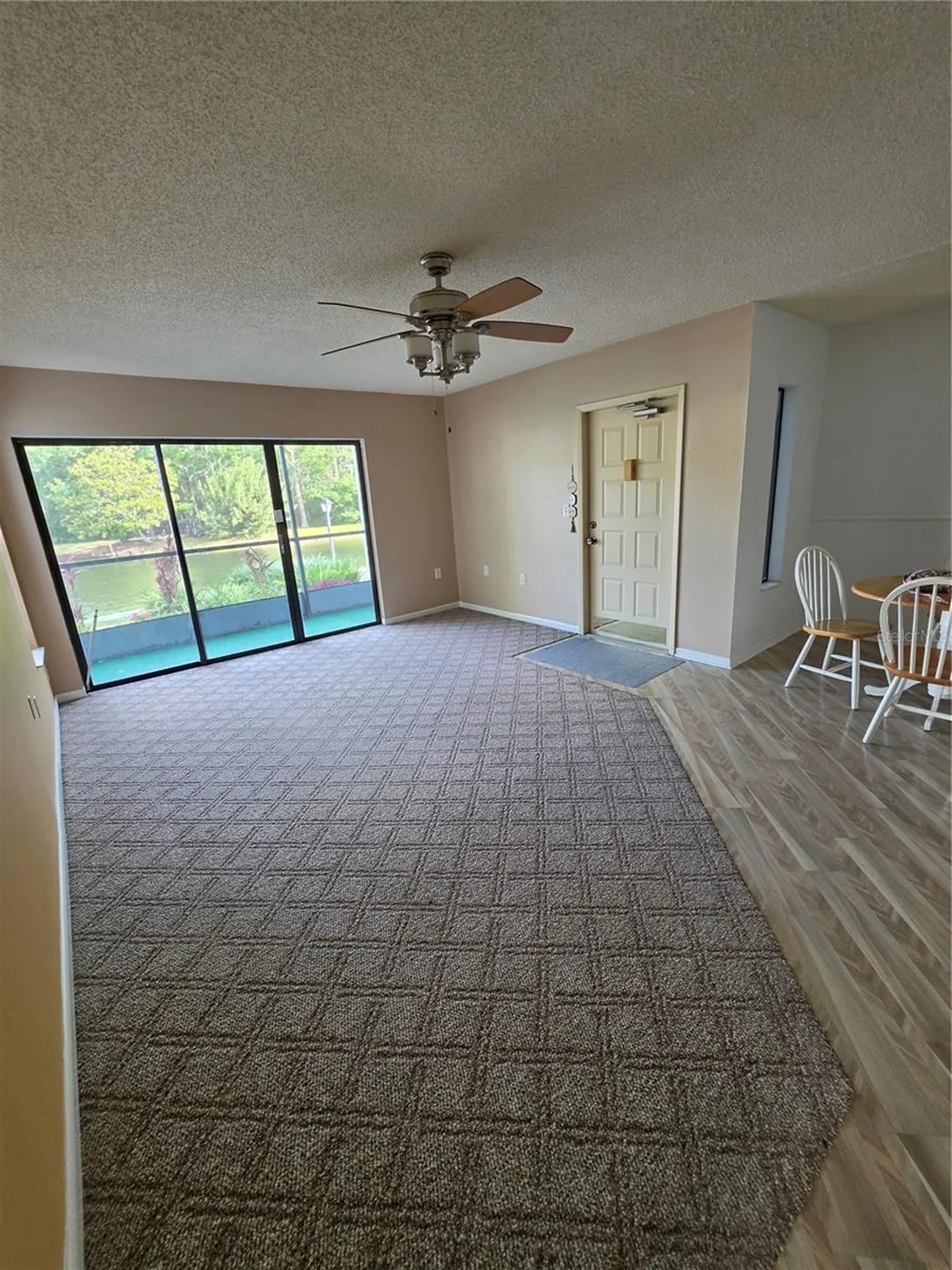 1281 Pine Ridge Circle E Tarpon Springs FL 34688