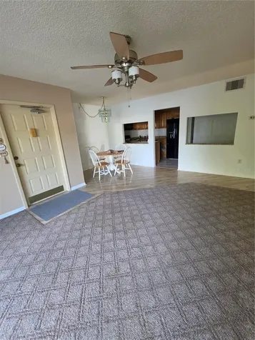 1281 Pine Ridge Circle E Tarpon Springs FL 34688