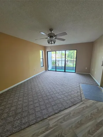 1281 Pine Ridge Circle E Tarpon Springs FL 34688