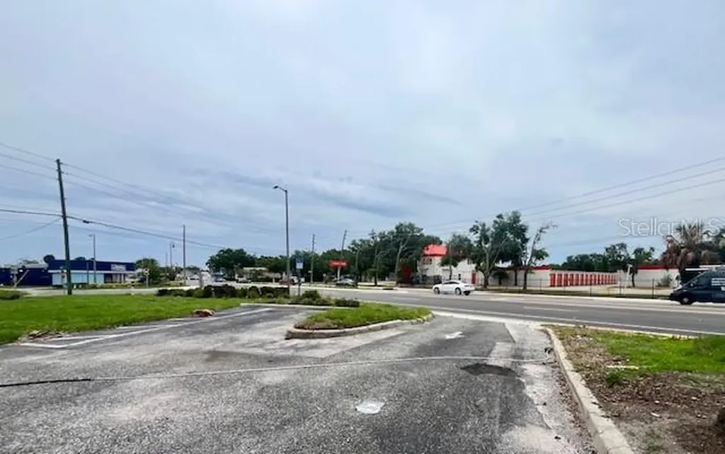 101 W Main Street Apopka FL 32703