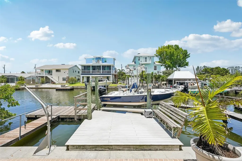 6543 Louise Court Hudson FL 34667