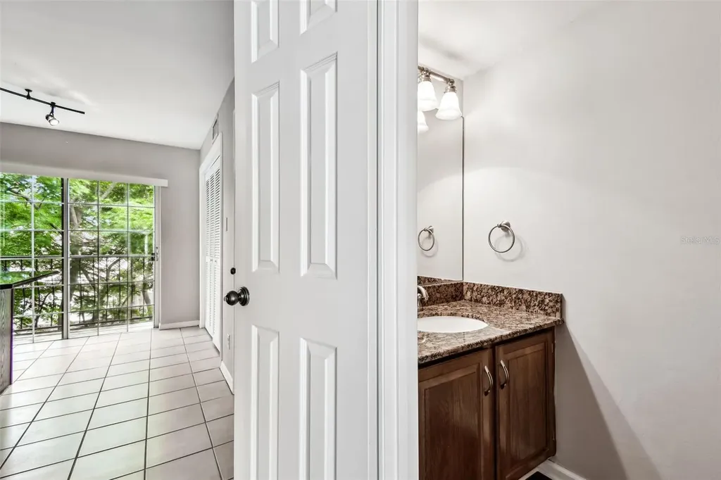 609 S Glen Avenue Tampa FL 33609