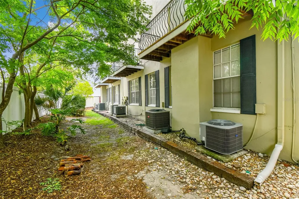 609 S Glen Avenue Tampa FL 33609