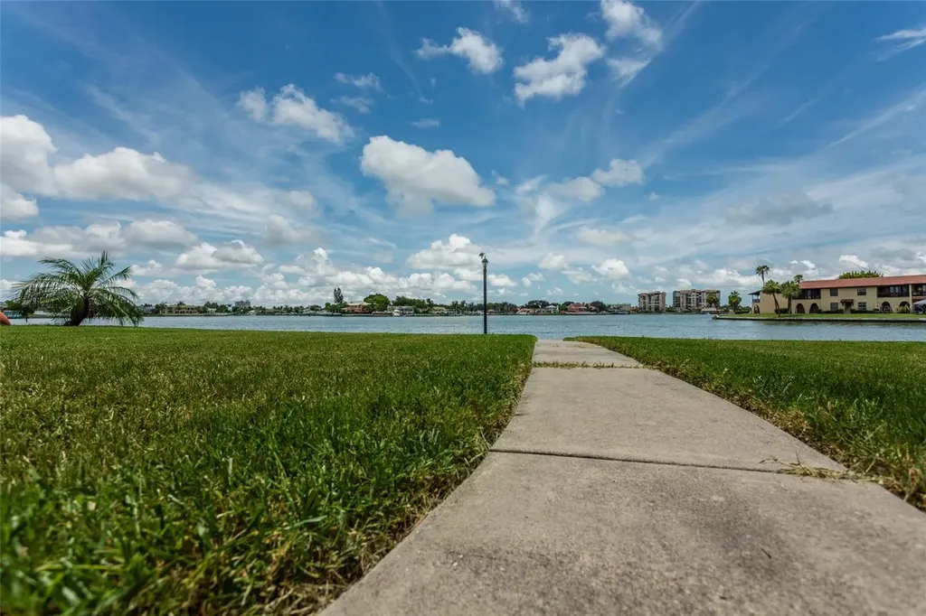 505 Sandy Hook Road Treasure Island FL 33706