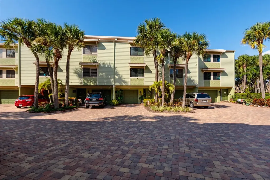 505 Sandy Hook Road Treasure Island FL 33706