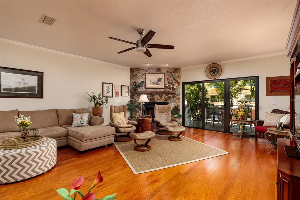 505 Sandy Hook Road Treasure Island FL 33706