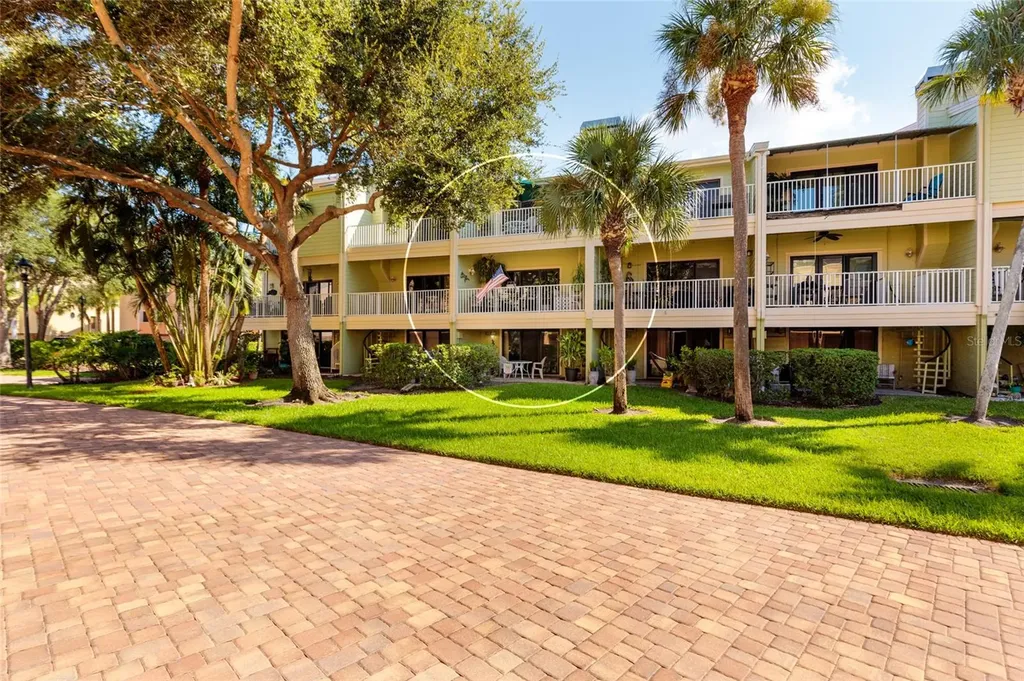 505 Sandy Hook Road Treasure Island FL 33706