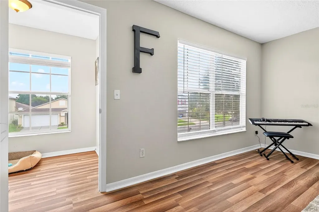 1224 Blackwater Pond Drive Orlando FL 32828