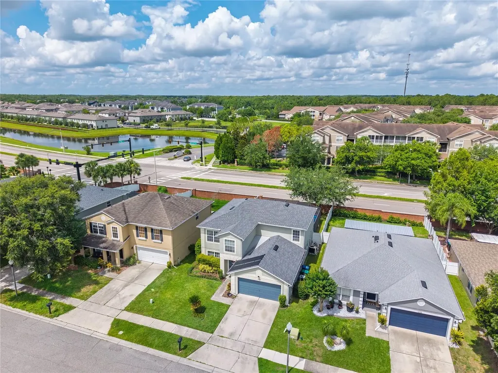 1224 Blackwater Pond Drive Orlando FL 32828
