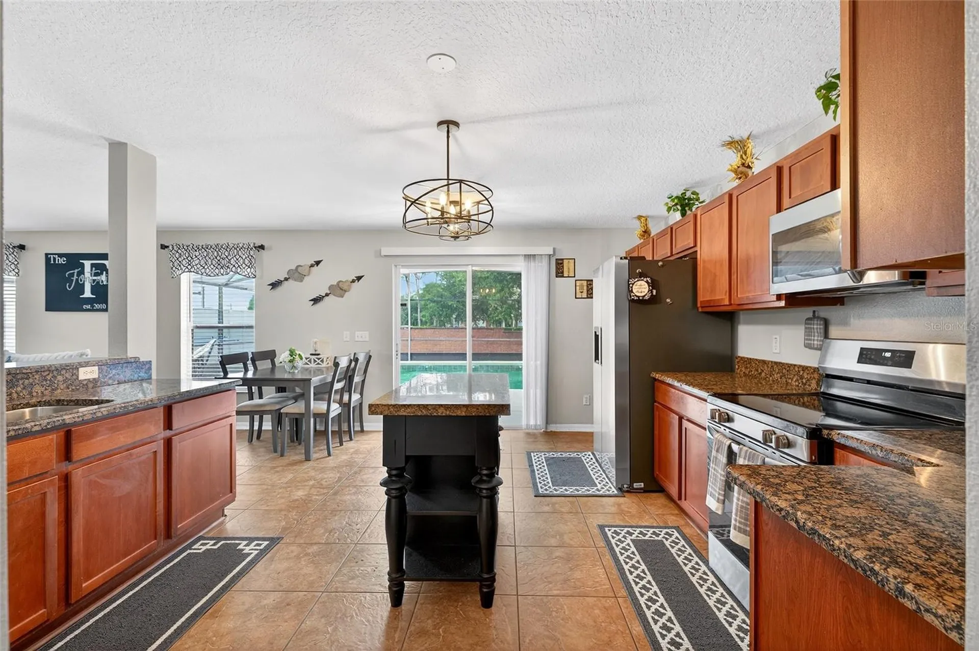 1224 Blackwater Pond Drive Orlando FL 32828
