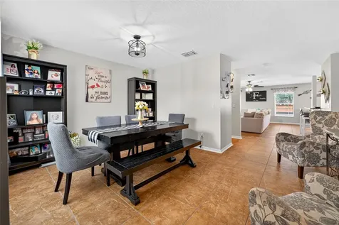 1224 Blackwater Pond Drive Orlando FL 32828