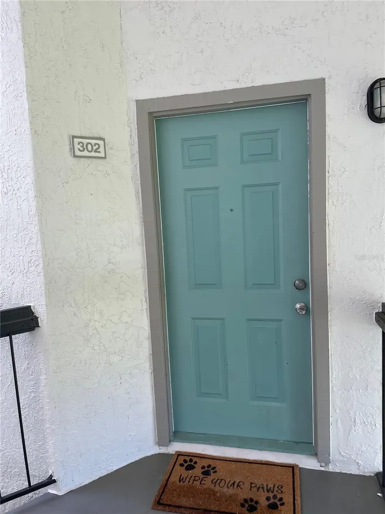 2201 Cascades Boulevard Kissimmee FL 34741