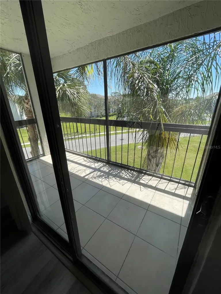 2201 Cascades Boulevard Kissimmee FL 34741