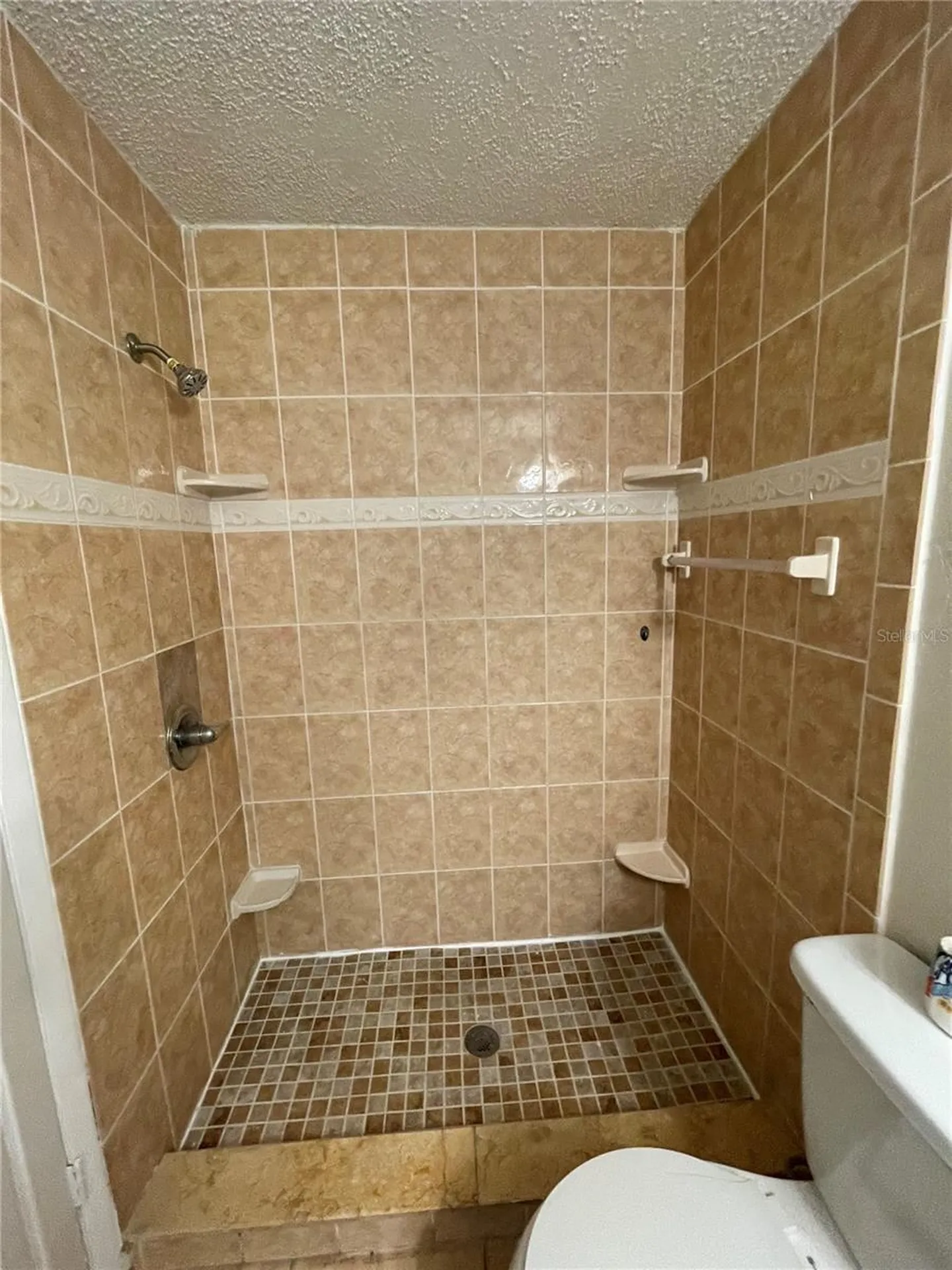 2201 Cascades Boulevard Kissimmee FL 34741