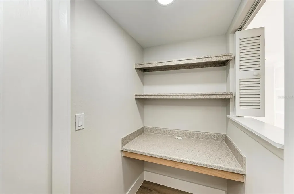 3005 Chianti Court Sarasota FL 34237