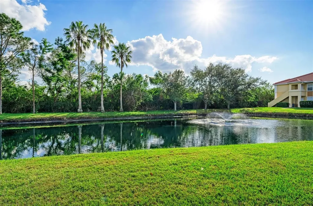 3005 Chianti Court Sarasota FL 34237