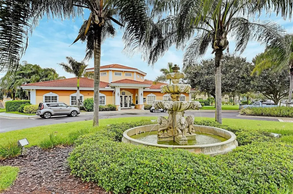 3005 Chianti Court Sarasota FL 34237