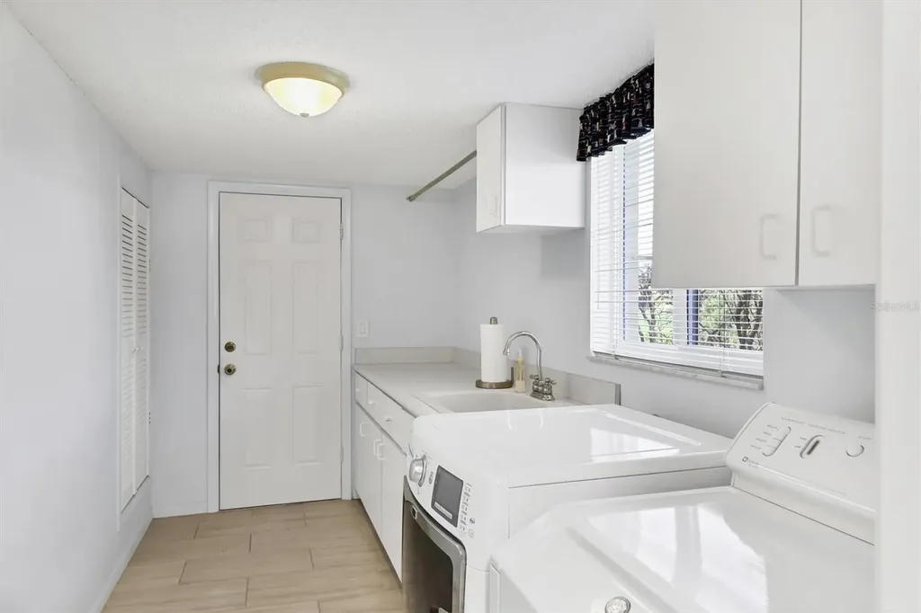 175 Inlets Boulevard Nokomis FL 34275