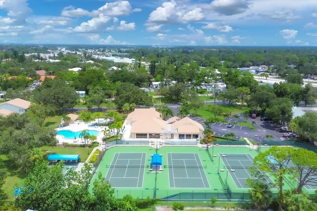 175 Inlets Boulevard Nokomis FL 34275