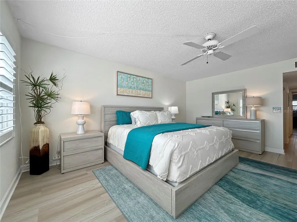 4325 Gulf Of Mexico Drive Longboat Key FL 34228