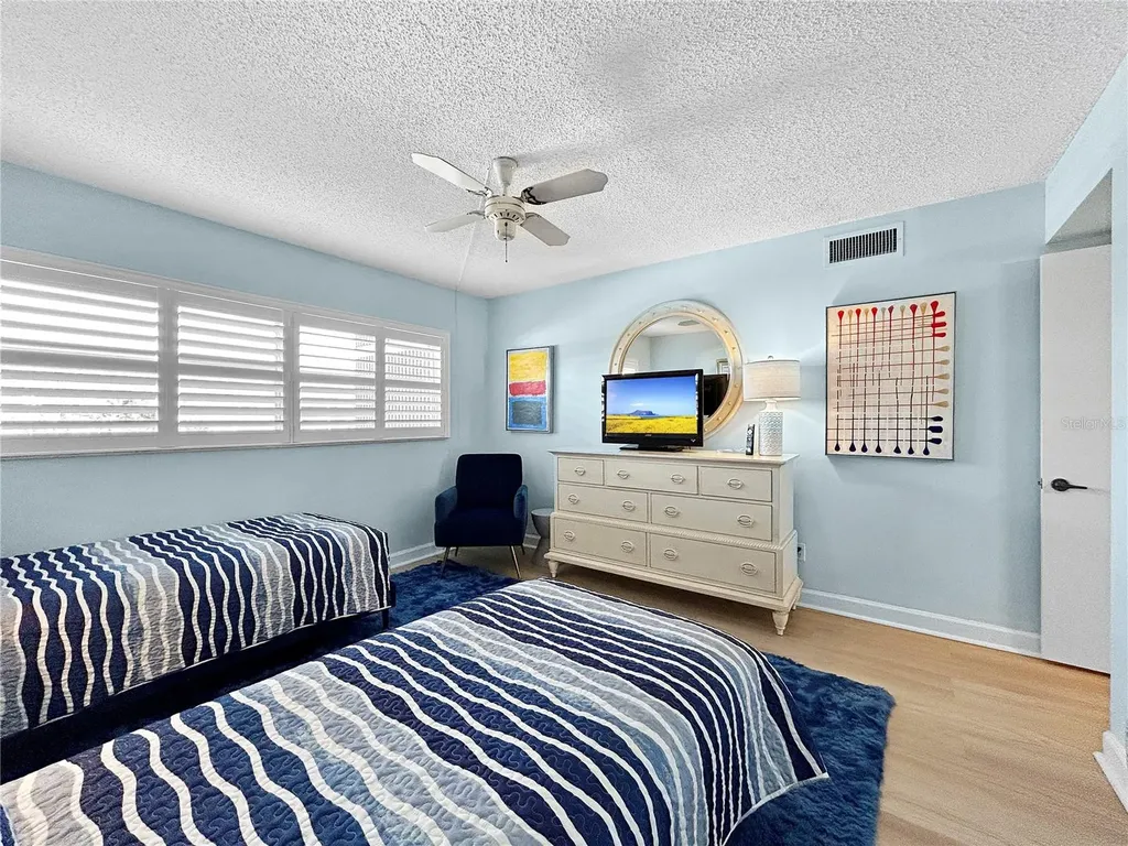 4325 Gulf Of Mexico Drive Longboat Key FL 34228