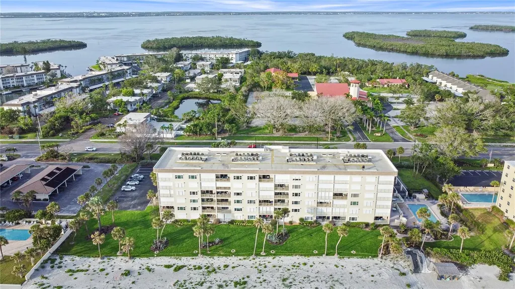 4325 Gulf Of Mexico Drive Longboat Key FL 34228