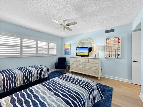 4325 Gulf Of Mexico Drive Longboat Key FL 34228