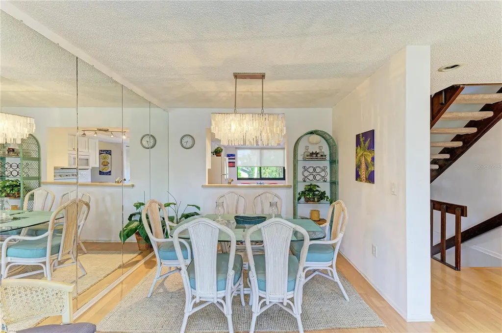 6840 Midnight Pass Road Sarasota FL 34242