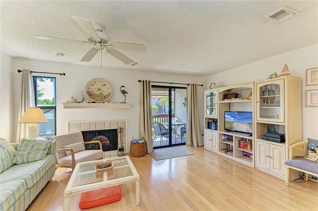 6840 Midnight Pass Road Sarasota FL 34242