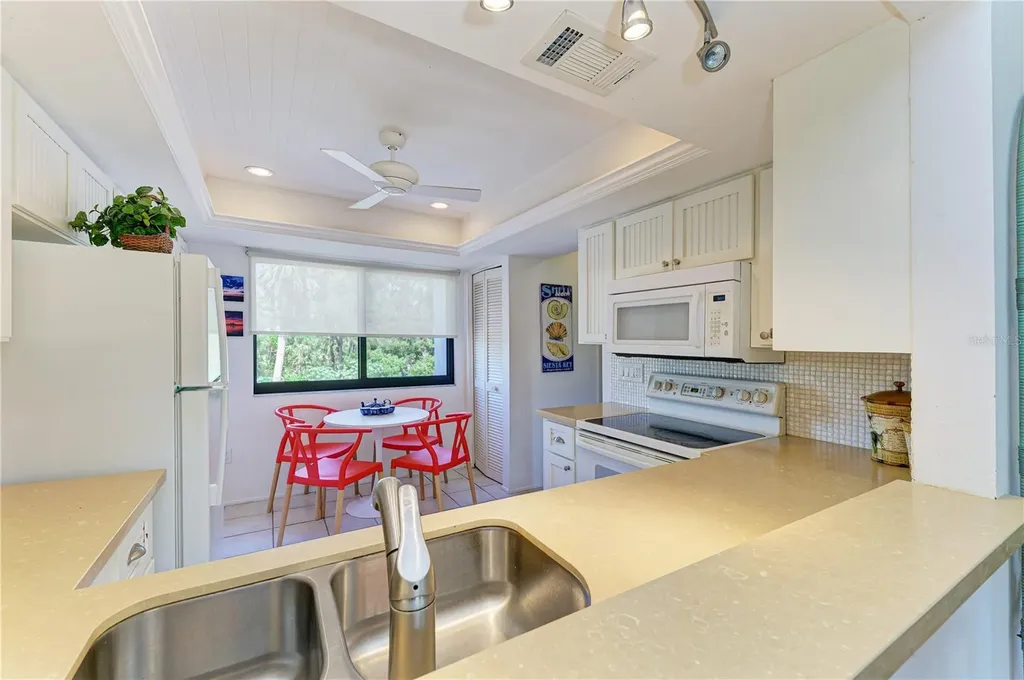 6840 Midnight Pass Road Sarasota FL 34242