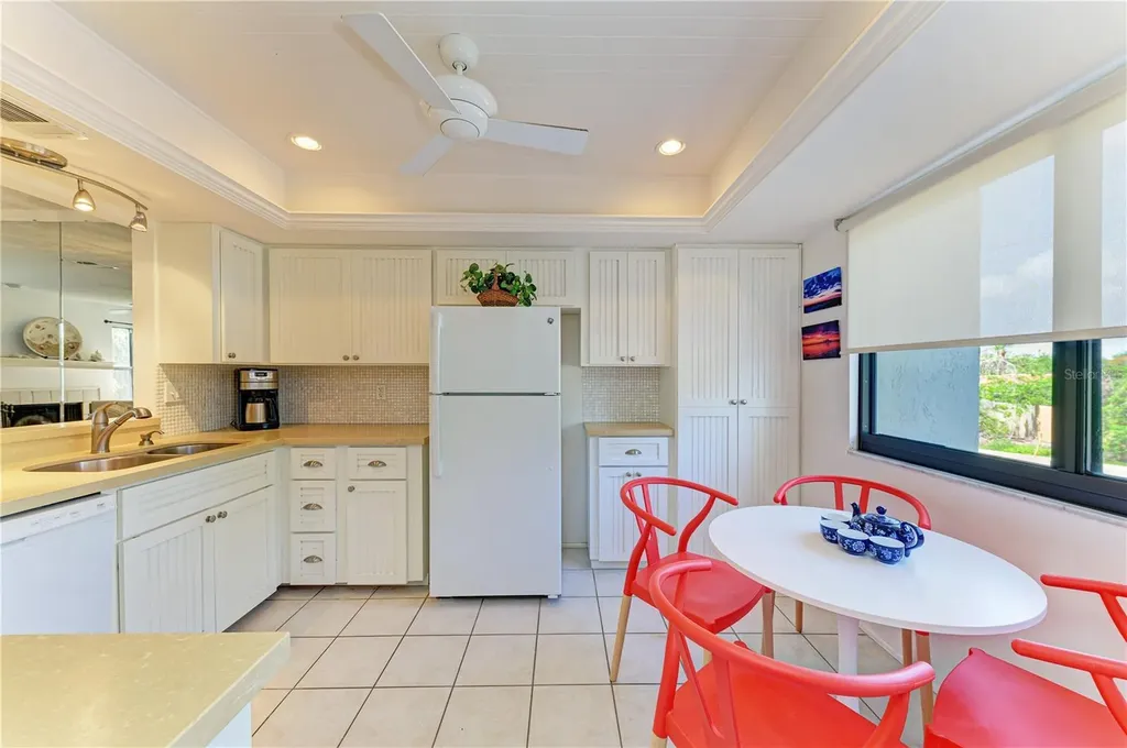 6840 Midnight Pass Road Sarasota FL 34242