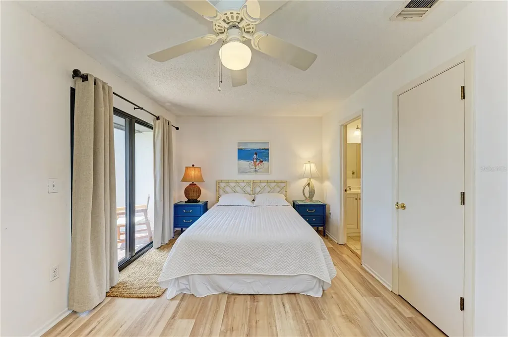 6840 Midnight Pass Road Sarasota FL 34242