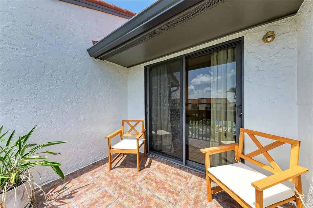 6840 Midnight Pass Road Sarasota FL 34242