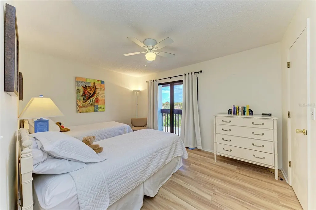 6840 Midnight Pass Road Sarasota FL 34242