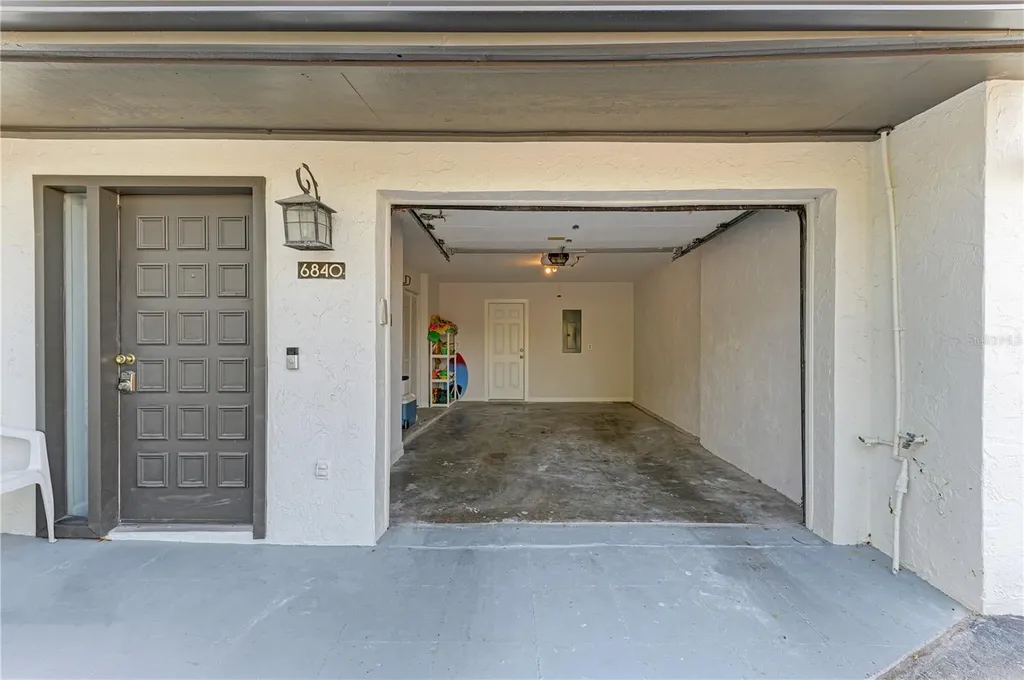 6840 Midnight Pass Road Sarasota FL 34242