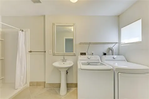 6840 Midnight Pass Road Sarasota FL 34242