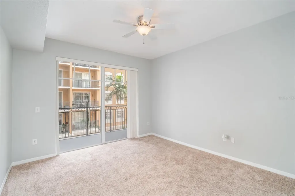 1064 N Tamiami Trail Sarasota FL 34236