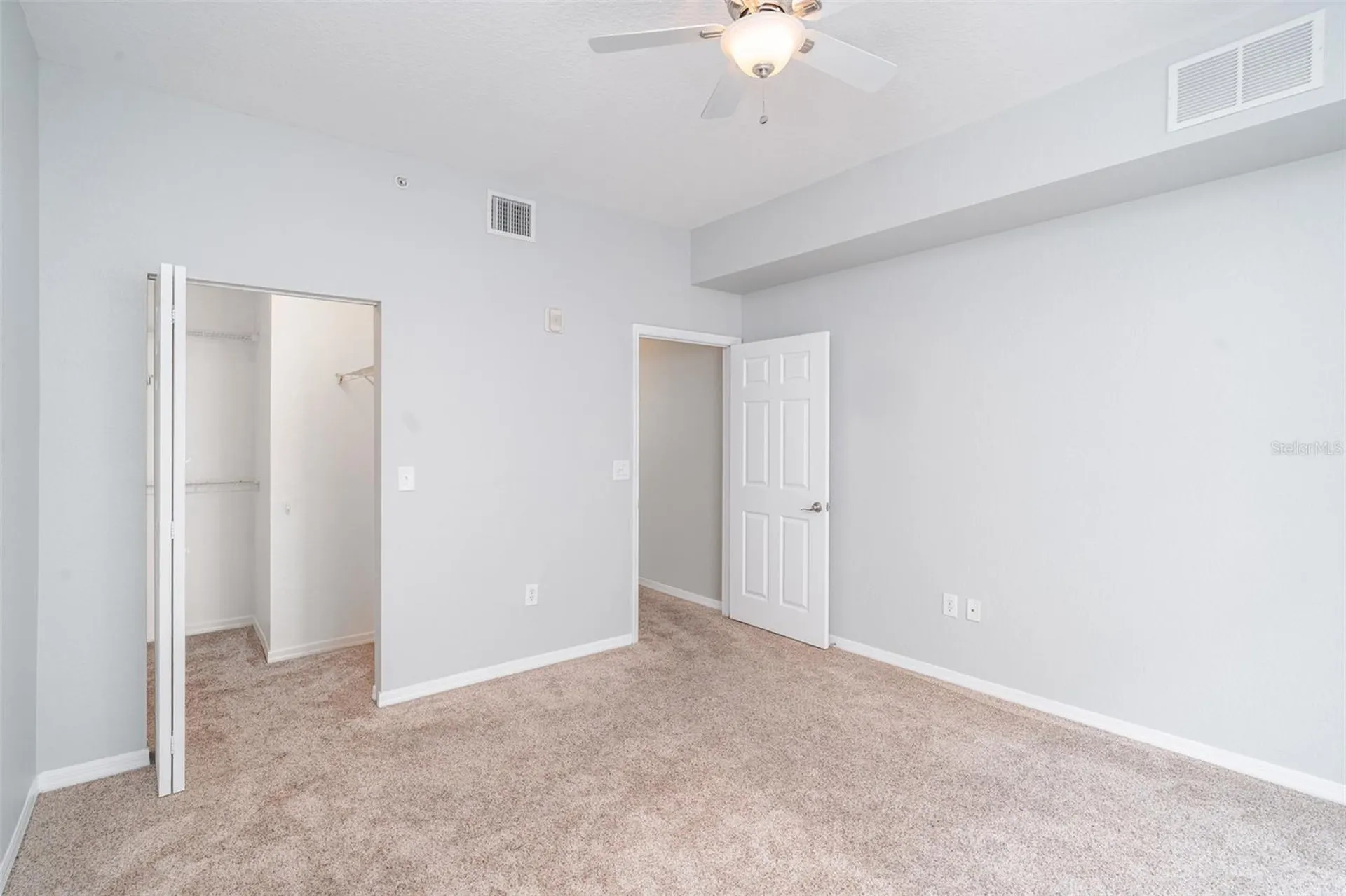 1064 N Tamiami Trail Sarasota FL 34236