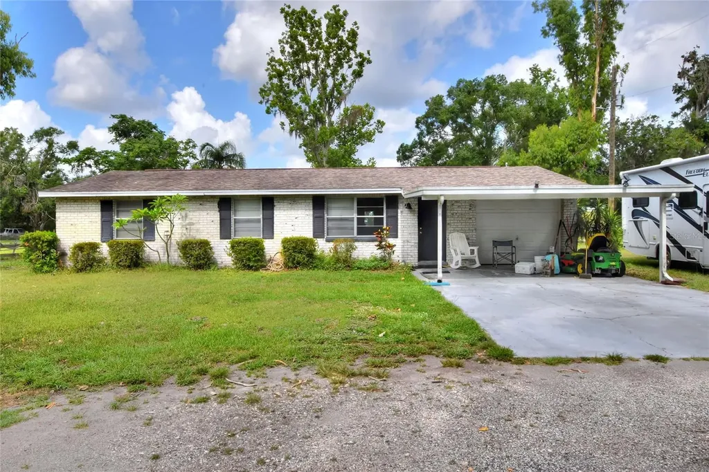Hobson Simmons Road Lithia FL 33547