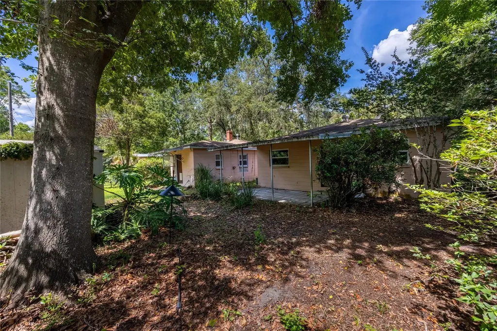 1814 NE 7th Street Gainesville FL 32609